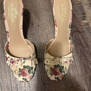 Style & Bungalow Floral Cream Open-Toe Mule with Bow